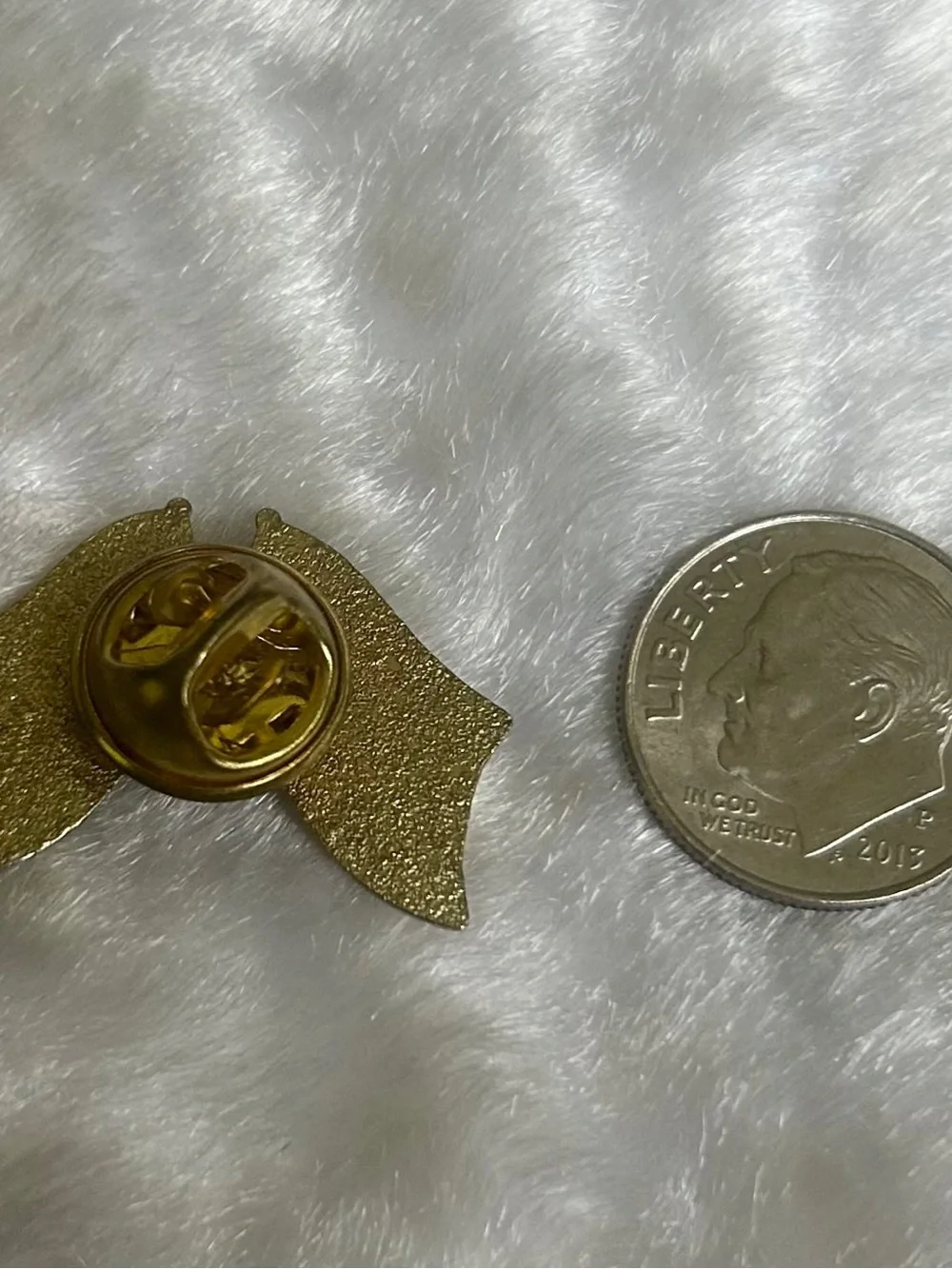 🍀VTG  Dual Flag Lapel Pin - American and Yellow Star Flag